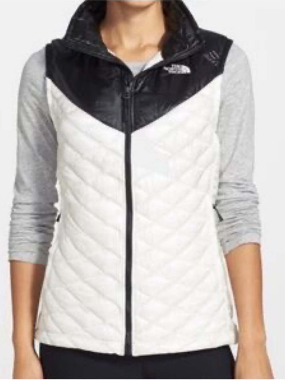The North Face Thermoball Vest Womens Small Quilted Puffer Jacket Zip